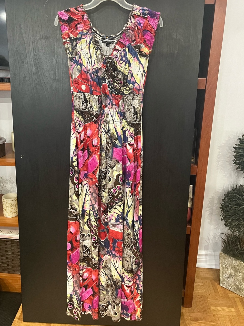 NICOLE BENISTI V-Neck Pink Butterfly Print Maxi Dress with Gathered Waist